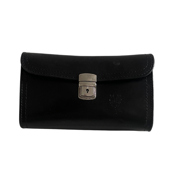 The Elly Clutch